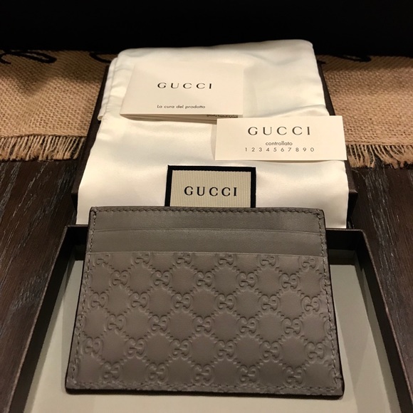 Gucci Handbags - Brand New Gucci card holders
